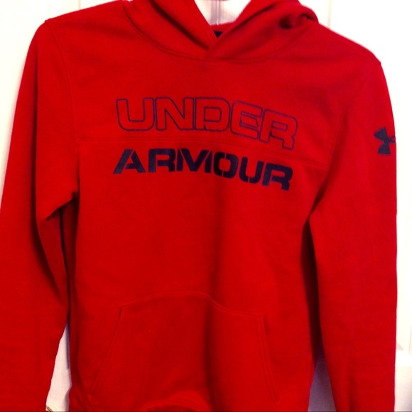red under armour pullover
